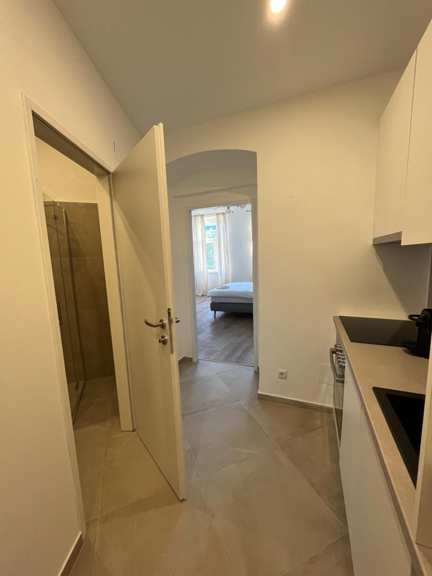 Apartment Schoenbrunn Near Metro 维也纳 外观 照片